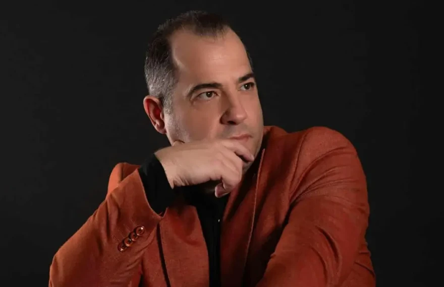 Nikos Nikolakopoulos