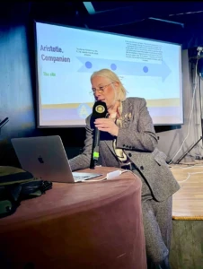 &nu;&upsilon;&alpha;&rho;3