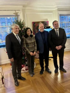 &nu;&upsilon;&alpha;&rho;4