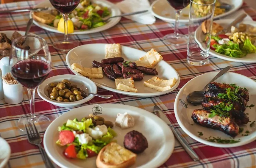 5824-7542.trimiklini-food-1