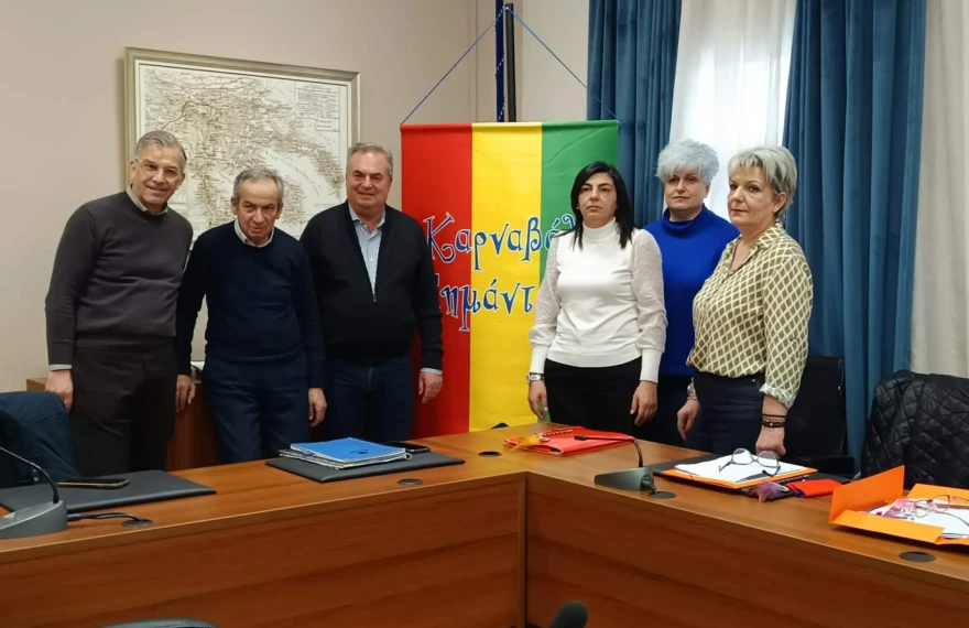 7290b60d-fffe-4140-888f-a7c4fb4f213a