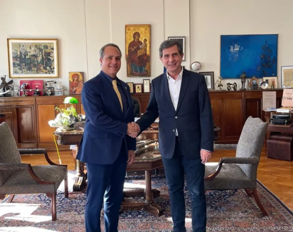 733da4c1-8a47-4143-83b6-04b51d8bb575-2