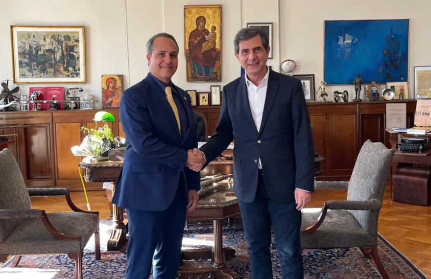 733da4c1-8a47-4143-83b6-04b51d8bb575-2