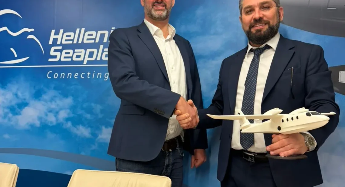 synantisi-noemi-hellenic-seaplanes