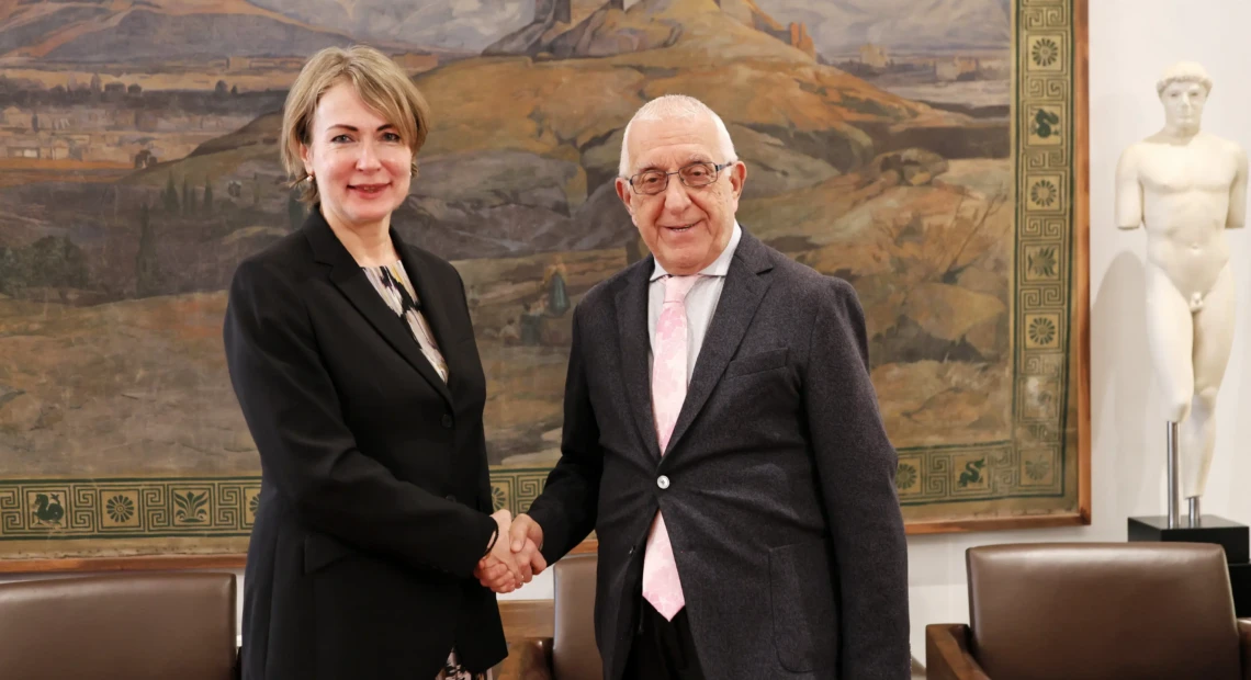 IMGal_15_04_2026_9_108