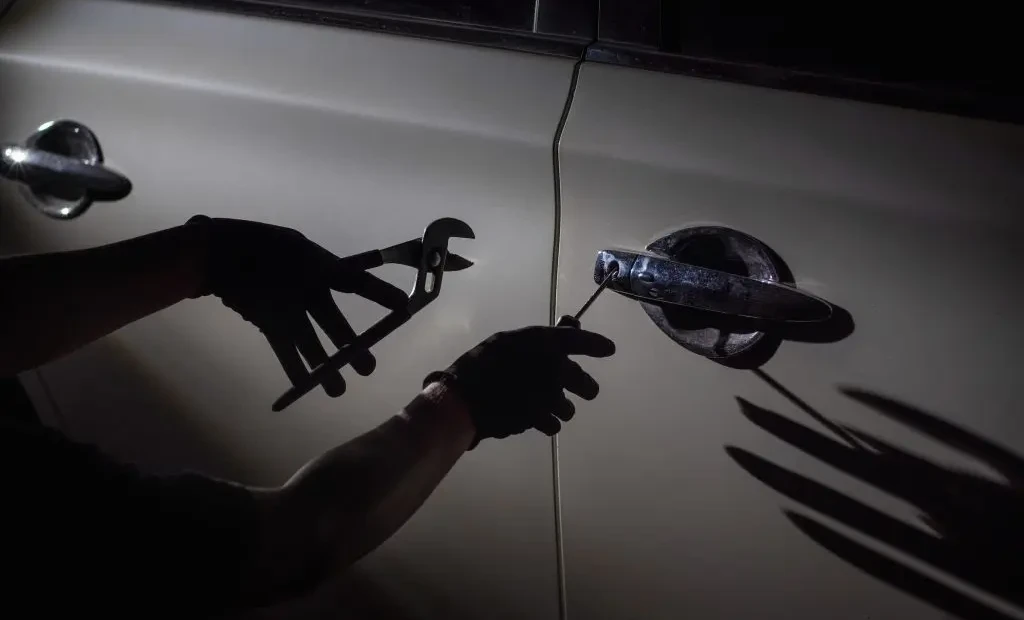 -κλοπή-αυτοκινήτου-1024x683