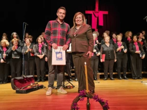 σταυρωμεν αν 8